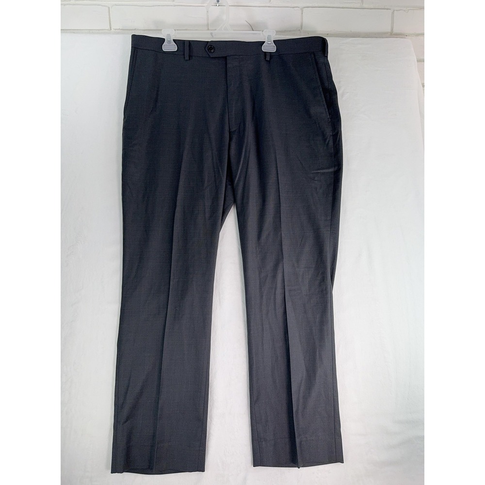 Roundtree & Yorke Pants Mens 40x30 Gray TravelSMART Dress Slacks Stretch